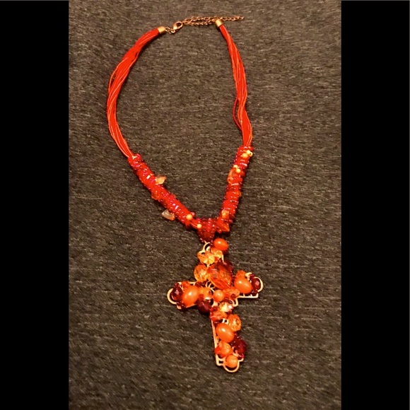 Cross necklace - Picture 1 of 6